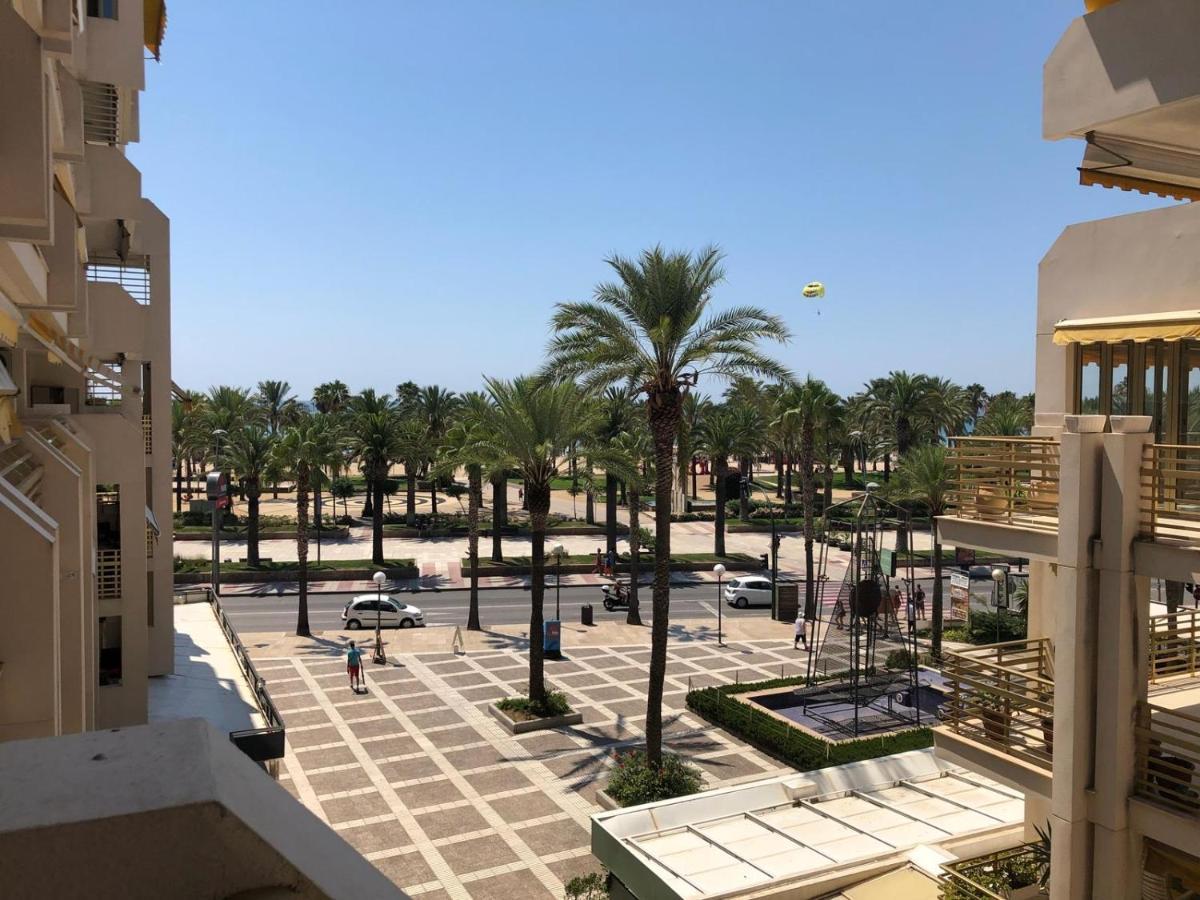 Residence Novelty Vue Mer Centre Sea View 살루 외부 사진
