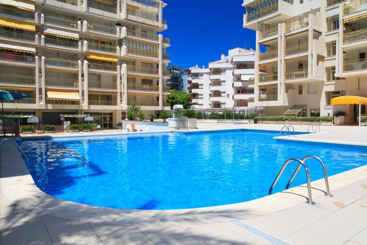 Residence Novelty Vue Mer Centre Sea View 살루 외부 사진